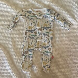 Magnetic Me Safari Adventure Footie - Cream and Green